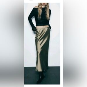 ZARA - Elegant Satin Maxi Skirt - Green/Gold
